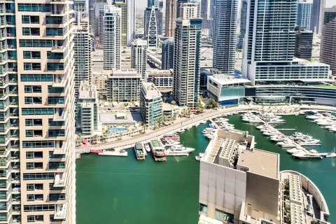 Apartment til leje i Jumeirah Beach Residence, Dubai, UAE 2 soveværelser, 119.88 kvm № 750647 - foto 11