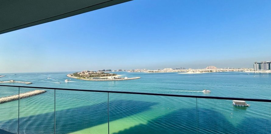 Apartment in Dubai Harbour, UAE 3 bedrooms, 166.8 sq.m. № 661706