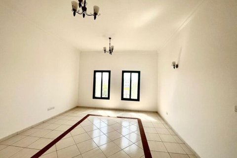 Al Barsha, Dubai, UAE의 판매용 빌라 침실 4개, 1394.43제곱미터 번호 728296 - 사진 7