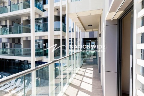 Apartmen di Abu Dhabi, UAE 2 bilik tidur, 100 meter persegi № 629880 - foto 14