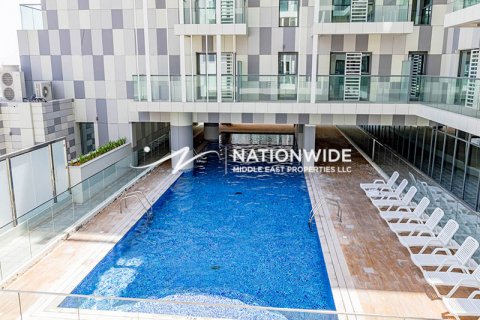 Apartmen di Abu Dhabi, UAE 2 bilik tidur, 100 meter persegi № 629880 - foto 1