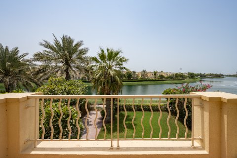 Βίλα σε The Springs, Dubai, ΗΑΕ 3 υπνοδωμάτια, 360.92 τ.μ. Αρ. 749591