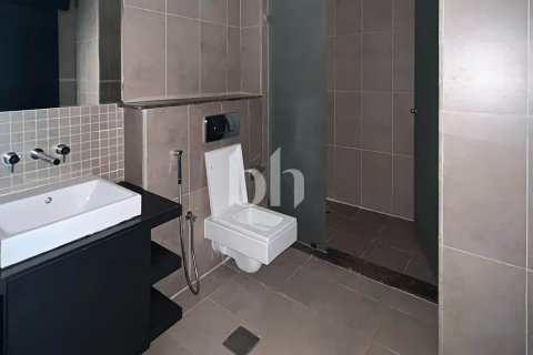 Huoneisto Jumeirah Islands, Dubai, Arabiemiraatit 3 makuuhuonetta, 251.79 m2 № 749590 - kuva 13