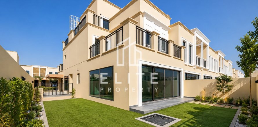 Kamienica w Damac Lagoons, Dubai, ZEA 5 sypialnie, 314 mkw. nr 736188