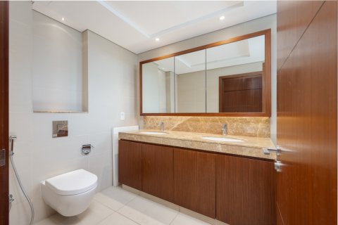 Appartement te huur in The Hills, Dubai, VAE 3 slaapkamers, 165.55 vr.m., nr 750388 - foto 16
