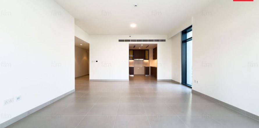 Byt v Dubai, SAE 3 ložnice, 153.6 m² Č.: 695007