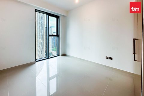 Apartament na sprzedaż w Dubai, ZEA 2 sypialnie, 101.6 mkw., nr 697053 - zdjęcie 17