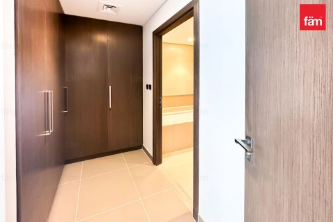 Apartment in Dubai, UAE 2 bedrooms, 101.6 sq.m. № 697053