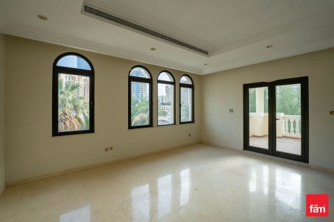 Vila v Palm Jumeirah, Dubai, SAE 6 ložnice, 1241.7 m² Č.: 697055 - fotografie 29