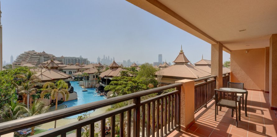 Apartman u gradu Palm Jumeirah, Dubai, UAE 2 spavaće sobe, 165 m2 Br. 696245
