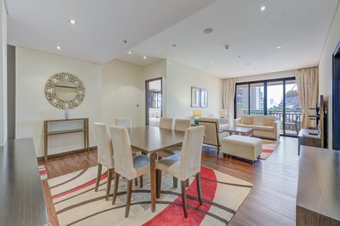 Apartman u gradu Palm Jumeirah, Dubai, UAE 2 spavaće sobe, 165 m2 Br. 696245 - Slika 4
