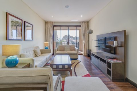 Apartman u gradu Palm Jumeirah, Dubai, UAE 2 spavaće sobe, 165 m2 Br. 696245 - Slika 2