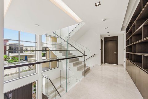 Dubai Hills Estate, Dubai, संयुक्त अरब अमीरात में विला, 5 बेडरूम, 660 वर्ग मीटर, संख्या 751113 - फ़ोटो 16