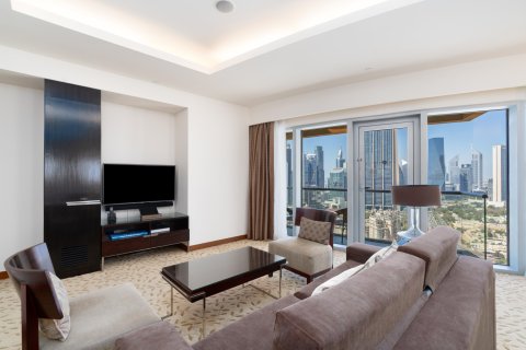Apartamento en alquiler en Downtown Dubai (Downtown Burj Dubai), Dubai, EAU 1 dormitorio, 88.39 m2 № 751110 - foto 3