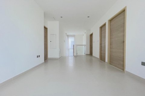 Villa para arrendamento em Dubai Hills Estate, Dubai, EAU 4 quartos, 327.3 m2 № 751111 - foto 12