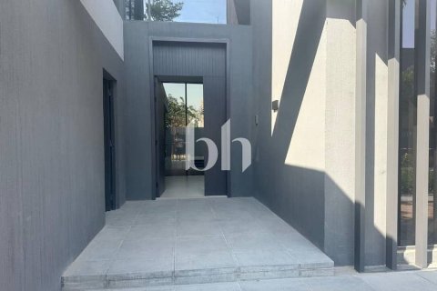 Vila v Tilal City, Sharjah, SAE 4 spálne, 445 m2 č. 642892 - Fotografia 17