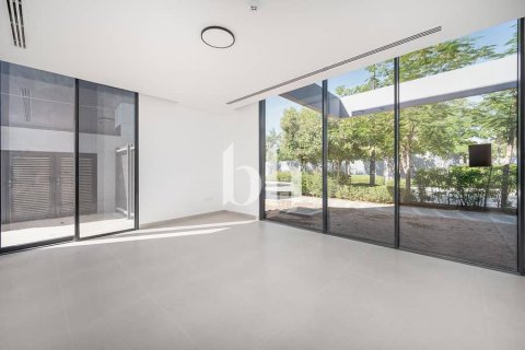 Villa para venda em Tilal City, Sharjah, EAU 5 quartos, 580 m2 № 642889 - foto 1