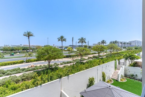 Reem, Dubai, UAE의 임대용 타운하우스 침실 3개, 235제곱미터 번호 717757 - 사진 18