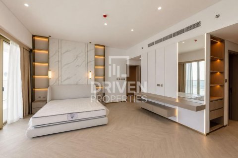 Apartment in Dubai, UAE 2 bedrooms, 170.76 sq.m. № 742669 - photo 4