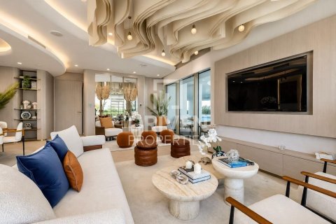 Apartment in Dubai, UAE 2 bedrooms, 170.76 sq.m. № 742669 - photo 26