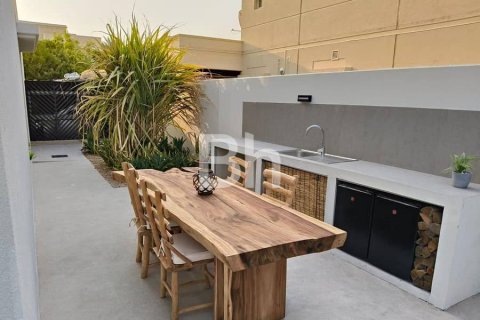 Villa itt: Dubai, EAE, 5 hálószoba, 548 m², azonosító: 643437 - fénykép 23
