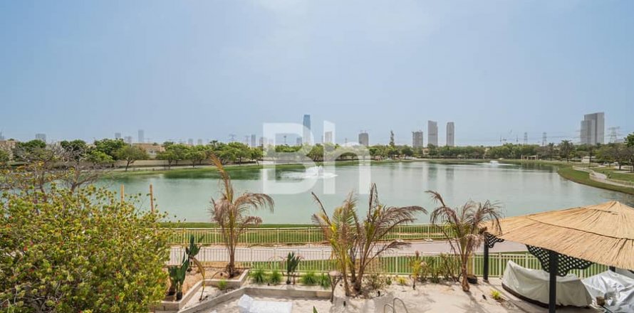 Villa itt: Dubai, EAE, 5 hálószoba, 548 m², azonosító: 643437