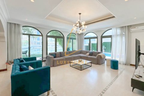 Palm Jumeirah, Dubai, BAE’de вилла 4 yatak odası, 623 m&sup2; No 686660