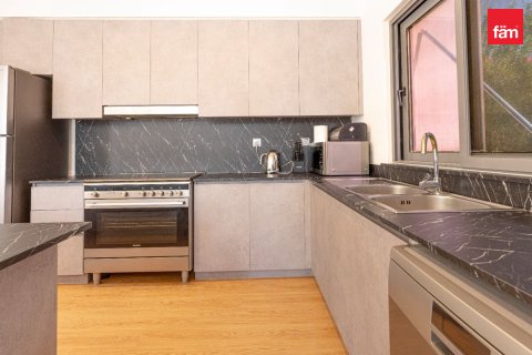 Villa para arrendamento em Dubai Hills Estate, Dubai, EAU 4 quartos, 455.5 m2 № 760359 - foto 6