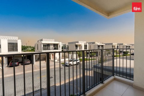 Villa para arrendamento em Dubai Hills Estate, Dubai, EAU 4 quartos, 455.5 m2 № 760359 - foto 26