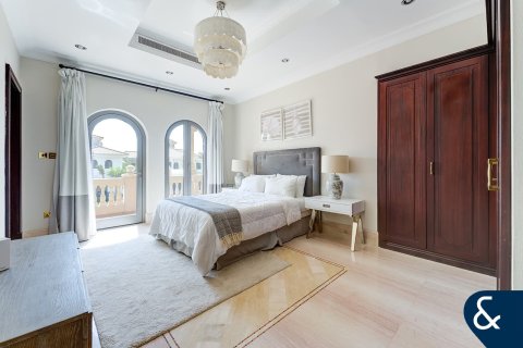 Vila v Palm Jumeirah, Dubai, SAE 7 ložnice, 1245 m² Č.: 668236 - fotografie 17