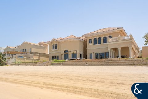 Vila v Palm Jumeirah, Dubai, SAE 7 ložnice, 1245 m² Č.: 668236 - fotografie 4