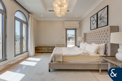 Vila v Palm Jumeirah, Dubai, SAE 7 ložnice, 1245 m² Č.: 668236 - fotografie 21