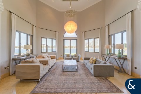 Vila v Palm Jumeirah, Dubai, SAE 7 ložnice, 1245 m² Č.: 668236 - fotografie 11