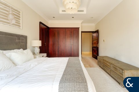 Vila v Palm Jumeirah, Dubai, SAE 7 ložnice, 1245 m² Č.: 668236 - fotografie 18