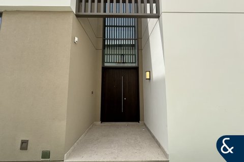 Vilë në Al Furjan, Dubai, Emiratet e Bashkuara Arabe 4 dhoma gjumi, 588 m2. № 668237 - Foto 22