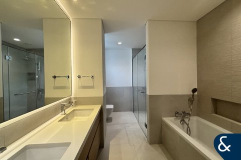 Vilë në Al Furjan, Dubai, Emiratet e Bashkuara Arabe 4 dhoma gjumi, 588 m2. № 668237 - Foto 9