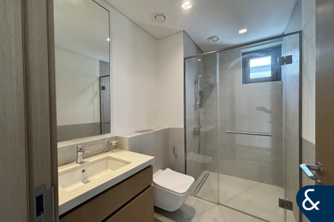 Vilë në Al Furjan, Dubai, Emiratet e Bashkuara Arabe 4 dhoma gjumi, 588 m2. № 668237 - Foto 15