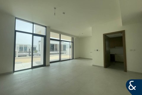 Vila v Al Furjan, Dubai, SAE 4 spálne, 342 m2 č. 668248 - Fotografia 2