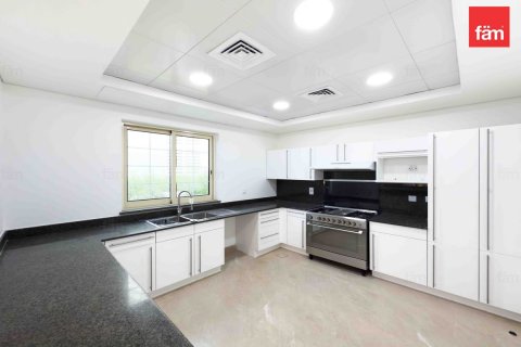 Villa in Jumeirah Islands, Dubai, UAE 4 bedrooms, 988.7 sq.m. № 640484 - photo 19
