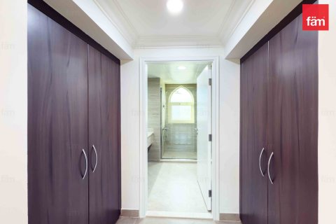 Villa in Jumeirah Islands, Dubai, UAE 4 bedrooms, 988.7 sq.m. № 640484 - photo 20