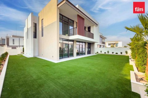 Villa te huur in Al Furjan, Dubai, VAE 4 slaapkamers, 586.5 vr.m., nr 634758 - foto 1