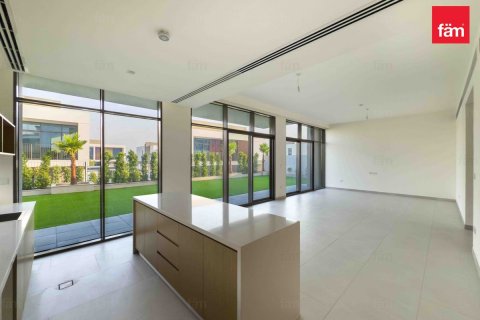 Villa te huur in Al Furjan, Dubai, VAE 4 slaapkamers, 586.5 vr.m., nr 634758 - foto 8