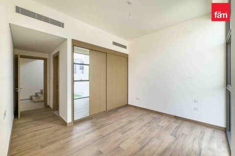 Villa te huur in Al Furjan, Dubai, VAE 4 slaapkamers, 586.5 vr.m., nr 634758 - foto 26