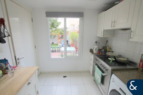 Villa itt: The Springs, Dubai, EAE, 2 hálószoba, 167 m², azonosító: 698039 - fénykép 11