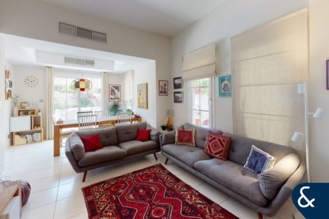 The Springs, Dubai, संयुक्त अरब अमीरात में विला, 3 बेडरूम, 210 वर्ग मीटर, संख्या 698038 - फ़ोटो 9