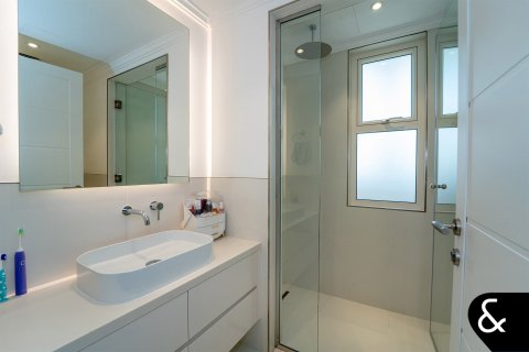 Dubai Sports City、Dubai、UAE にあるヴィラ販売中 6ベッドルーム、760 m2、No698044 - 写真 15