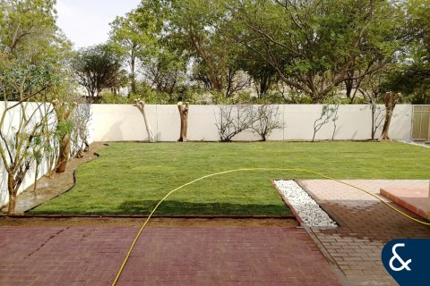 Vila di The Springs, Dubai, UAE 3 bilik tidur, 210 meter persegi № 698041