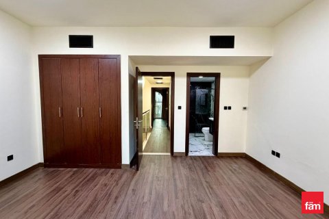 Снять в аренду виллу в Дубай, ОАЭ 5 спален, 135.2м2, № 685905 - фото 4