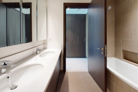 Apartament de închiriat în Dubai Creek Harbour (The Lagoons), Dubai, EAU 3 dormitoare, 159.73 mp.  №754434 - poză 16