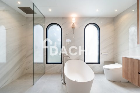 Villa in Jumeirah Islands, Dubai, UAE 4 bedrooms, 550 sq.m. № 719172 - photo 18